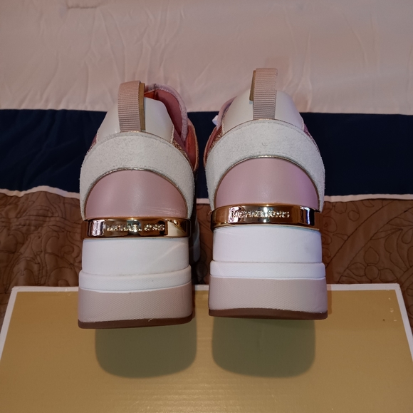 Michael Kors Georgie Trainer Sneakers - Picture 8 of 12